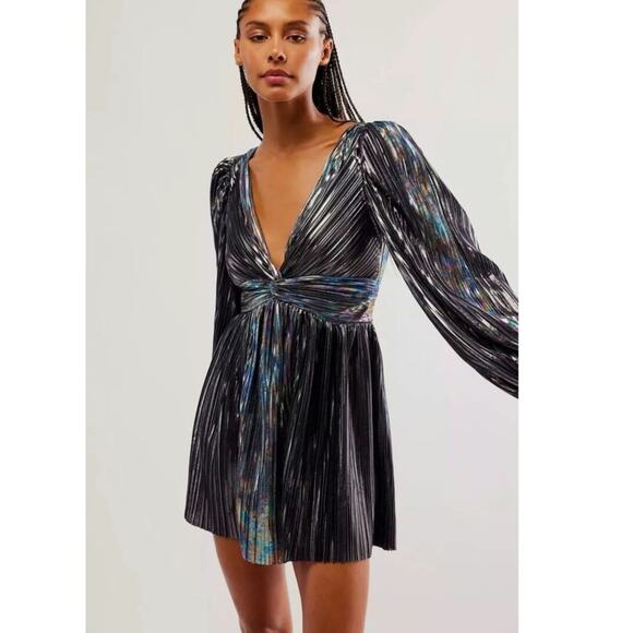 New FREE PEOPLE by Sabina Musayev Wendy Mini Dress $325 LARGE Dark Silver - Picture 1 of 6